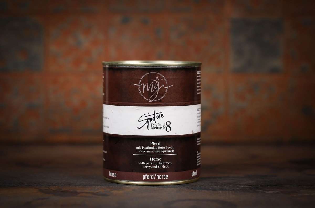 Dose Pferd. Pastinake. Rote Beete. Beeren. Aprikose 820g