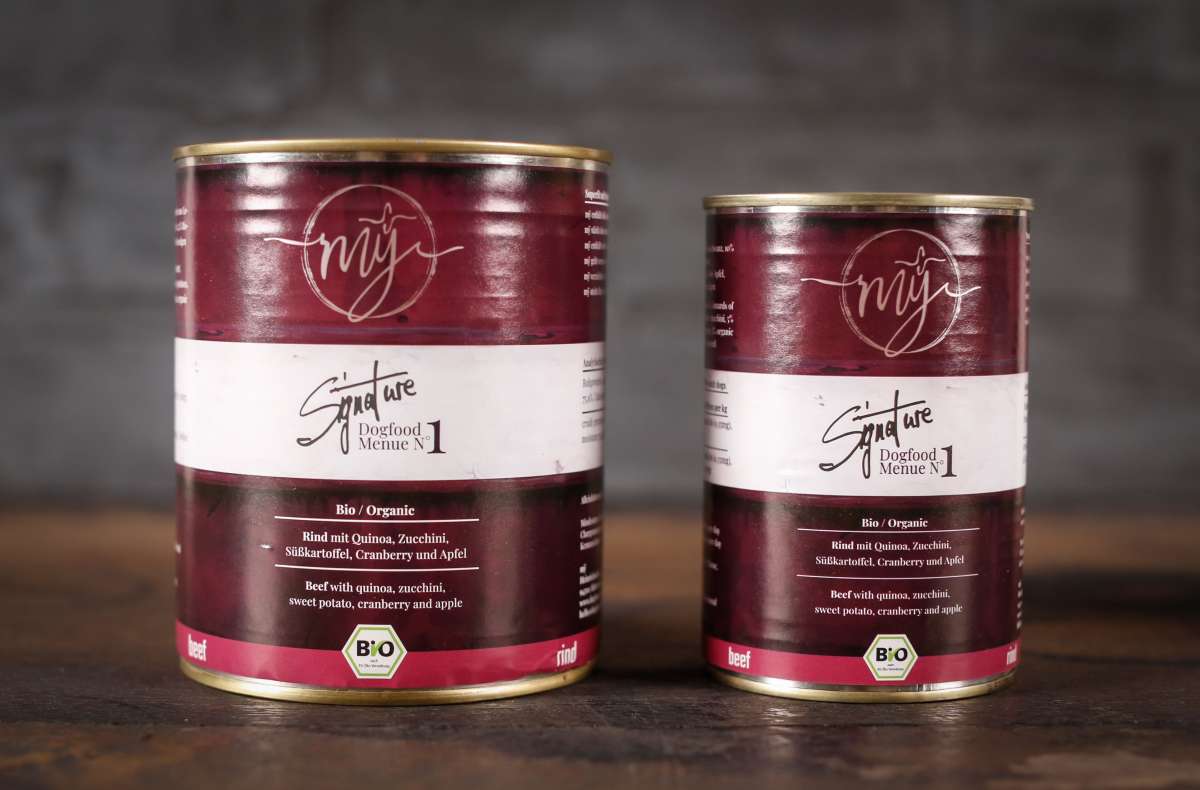 Bio Rind mit Quinoa, Zucchini, Süßkartoffel, Cranberry und Apfel in Dosen 410g
